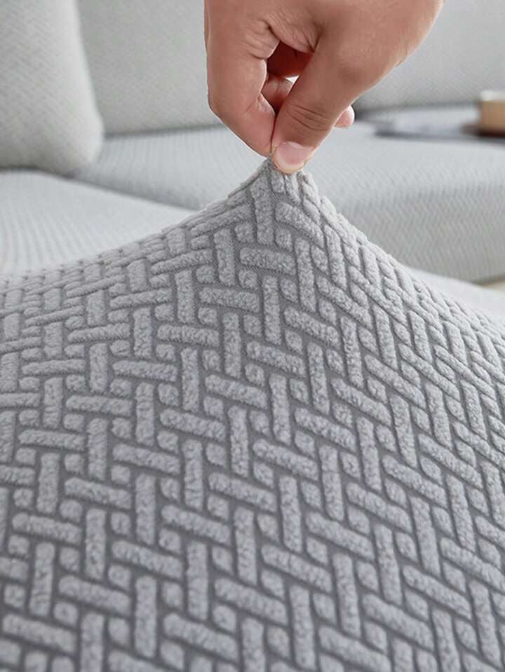 Jakarlı Geometrik Desenli Esnek Koltuk Örtüsü – Modern ve Şık Tasarım(Kopya)